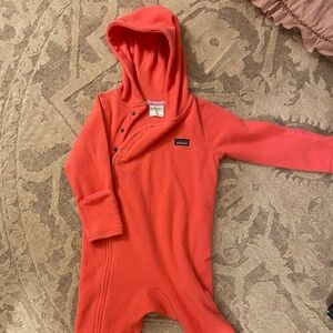 Patagonia 12-18 month fleece bunting